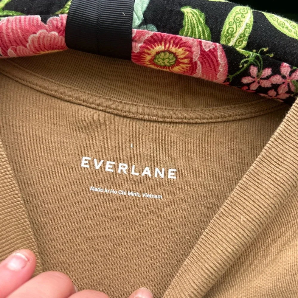 Everlane Tan Ribbed Top - Picture 3 of 10